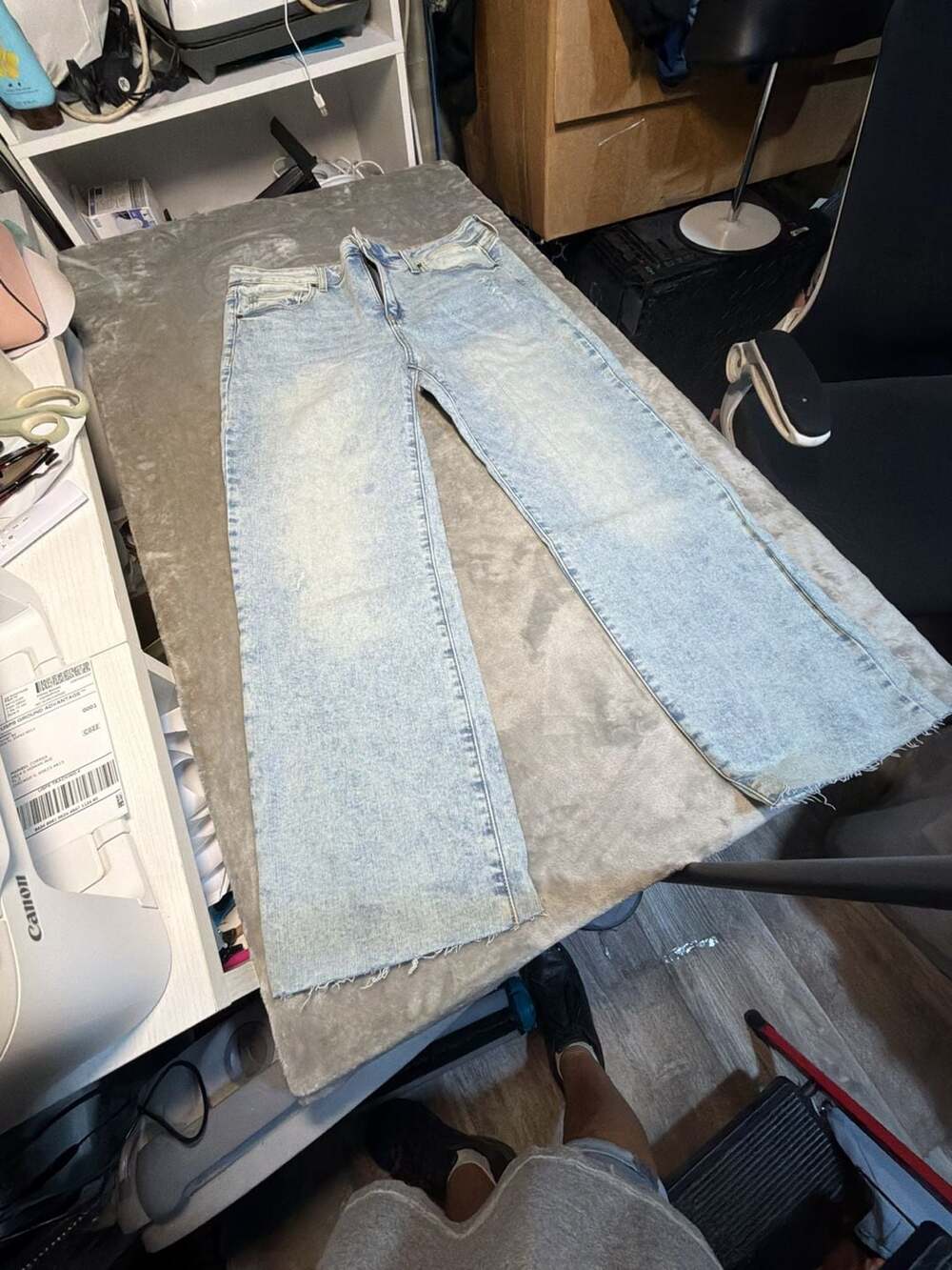 Sneak Peek Mid Rise Straight Fit Acid Wash Jeans Size 32